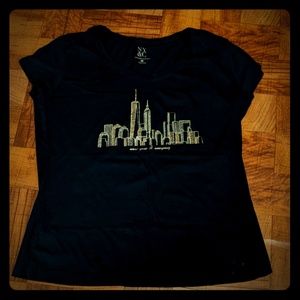 NY & C NYC Skyline Top